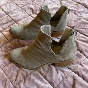 Used Steve Madden cutout ankle boots.